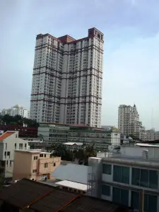skyscraper-bangkok-thailand